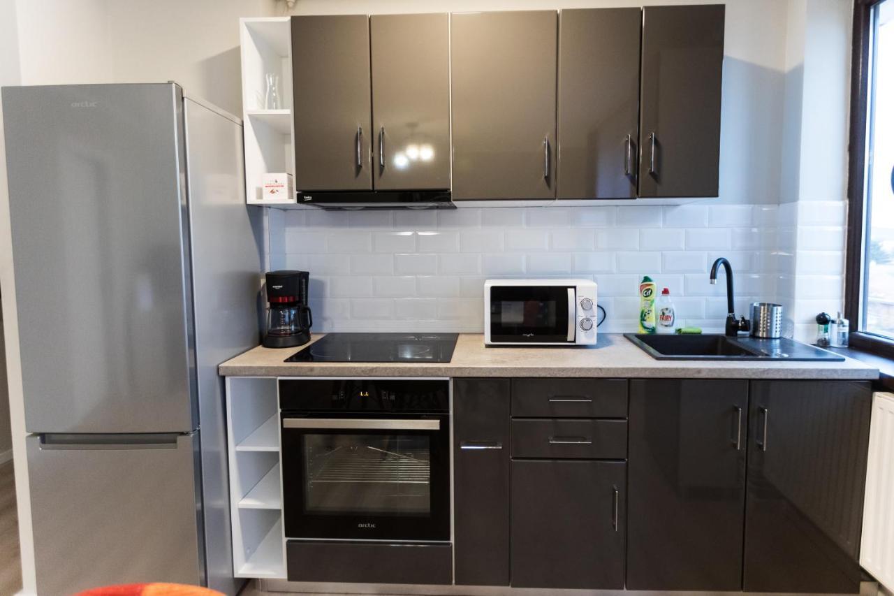 Travel Homzzz Central Apartments - Tusnad Târgu-Mureş Extérieur photo